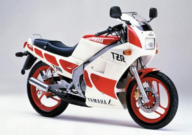 Yzf 125 online 2 stroke